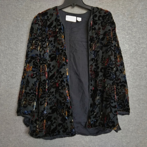 Black Tie Baroque Floral Velvet Burnout Jacket - Picture 2 of 5